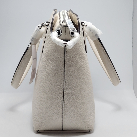 Authentic COACH Remi Satchel - Picture 4 of 16